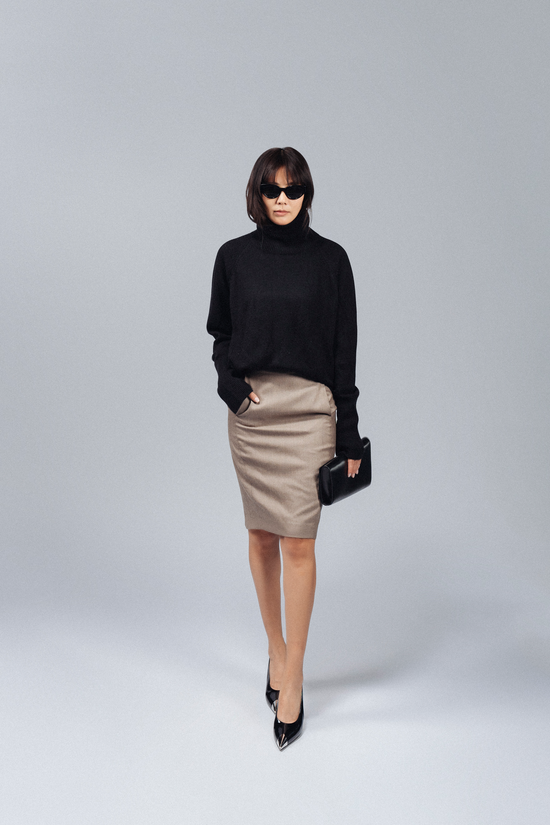 Front-Pocket Pencil Skirt