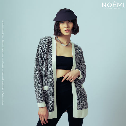 Oversize V-Neck Cardigan